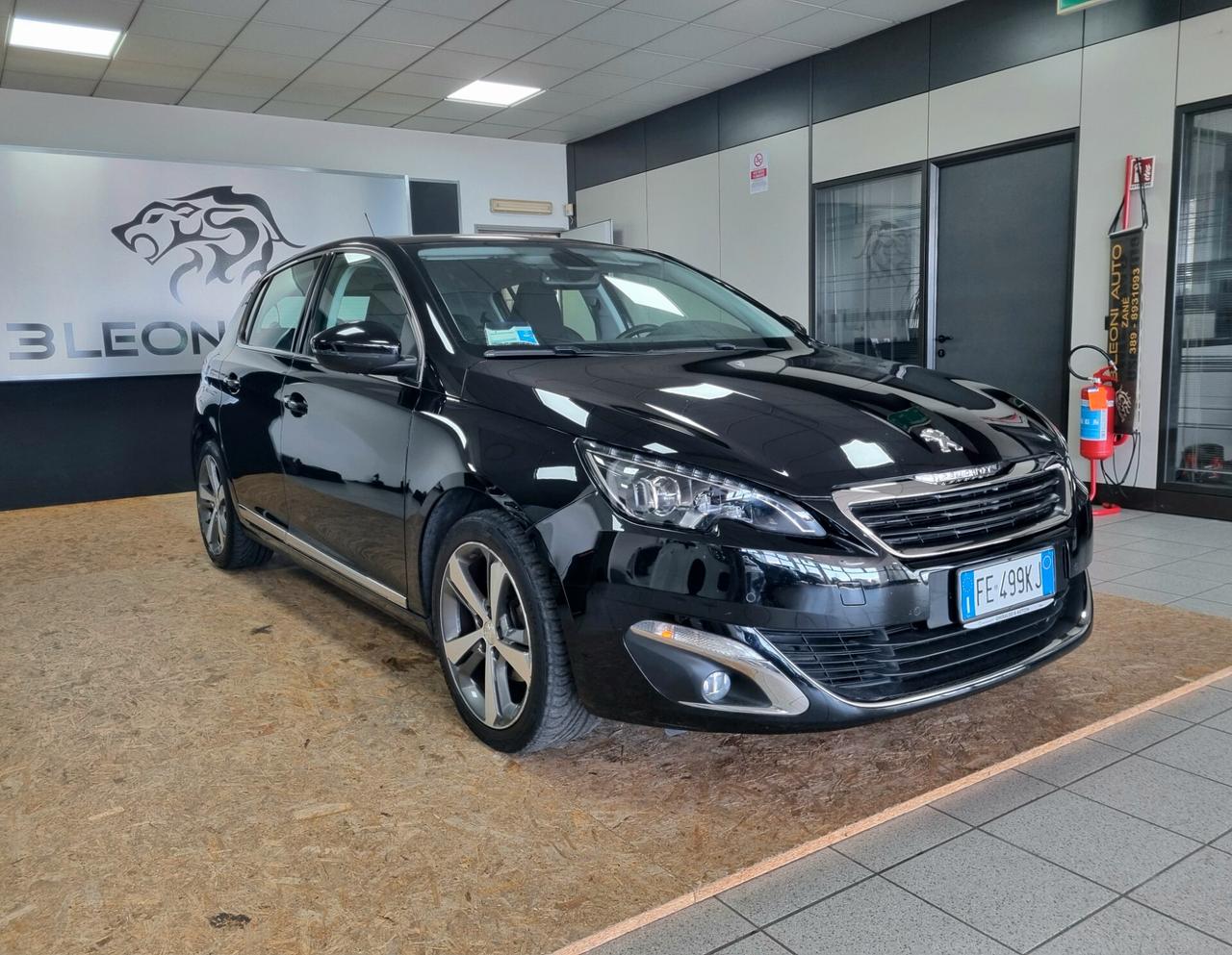 PEUGEOT 308 1.2 BENZINA 130 S&S ALLURE