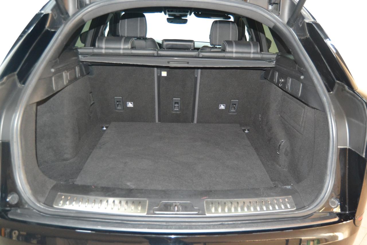 Land Rover Range Velar 2.0D I4 180 CV R-Dynamic