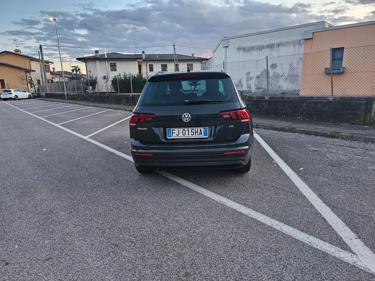 Volkswagen Tiguan 1.6 TDI SCR Business BlueMotion Technology