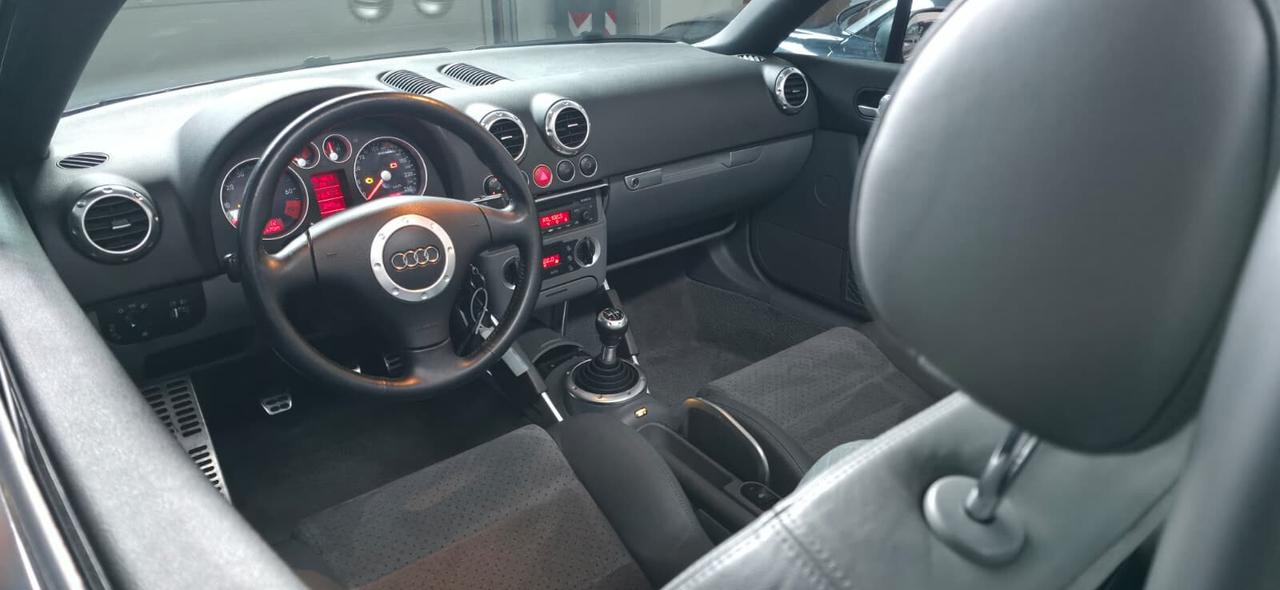 Audi TT Roadster 1.8 T 20V 150 CV cat