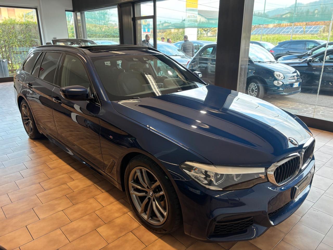 Bmw 530 530d xDrive Touring Msport SERVICE BMW*