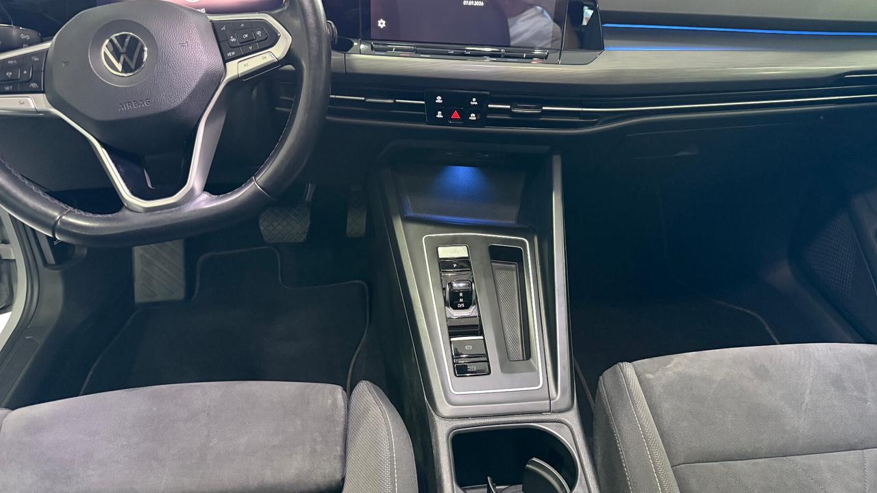 VOLSWAGEN GOLF 2.0 TDI 150 CV TETTO