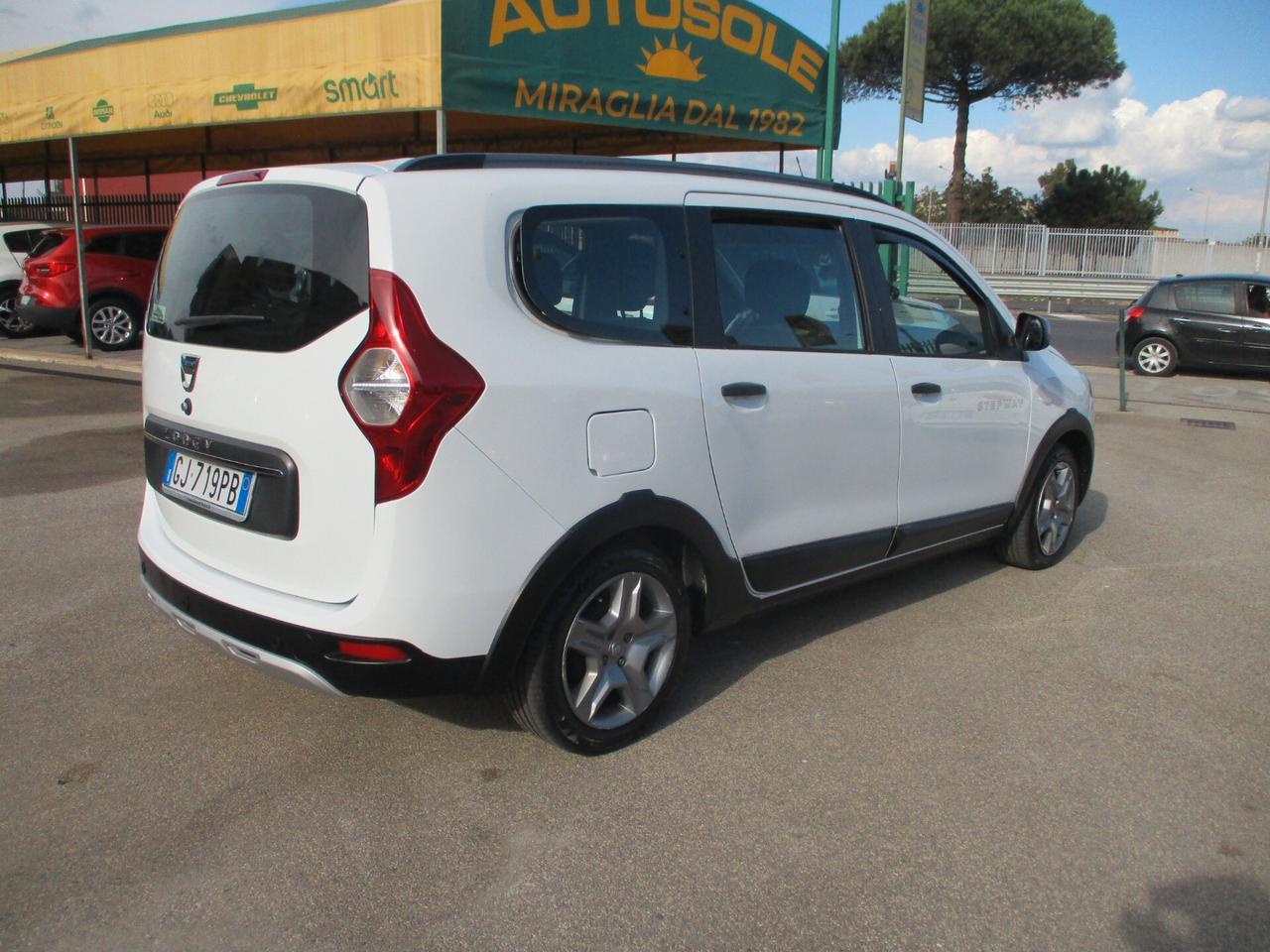 Dacia Lodgy STEPWAY 1.5 DCI 115CV E6D 7 POSTI NAVI/PDC/CAMERA