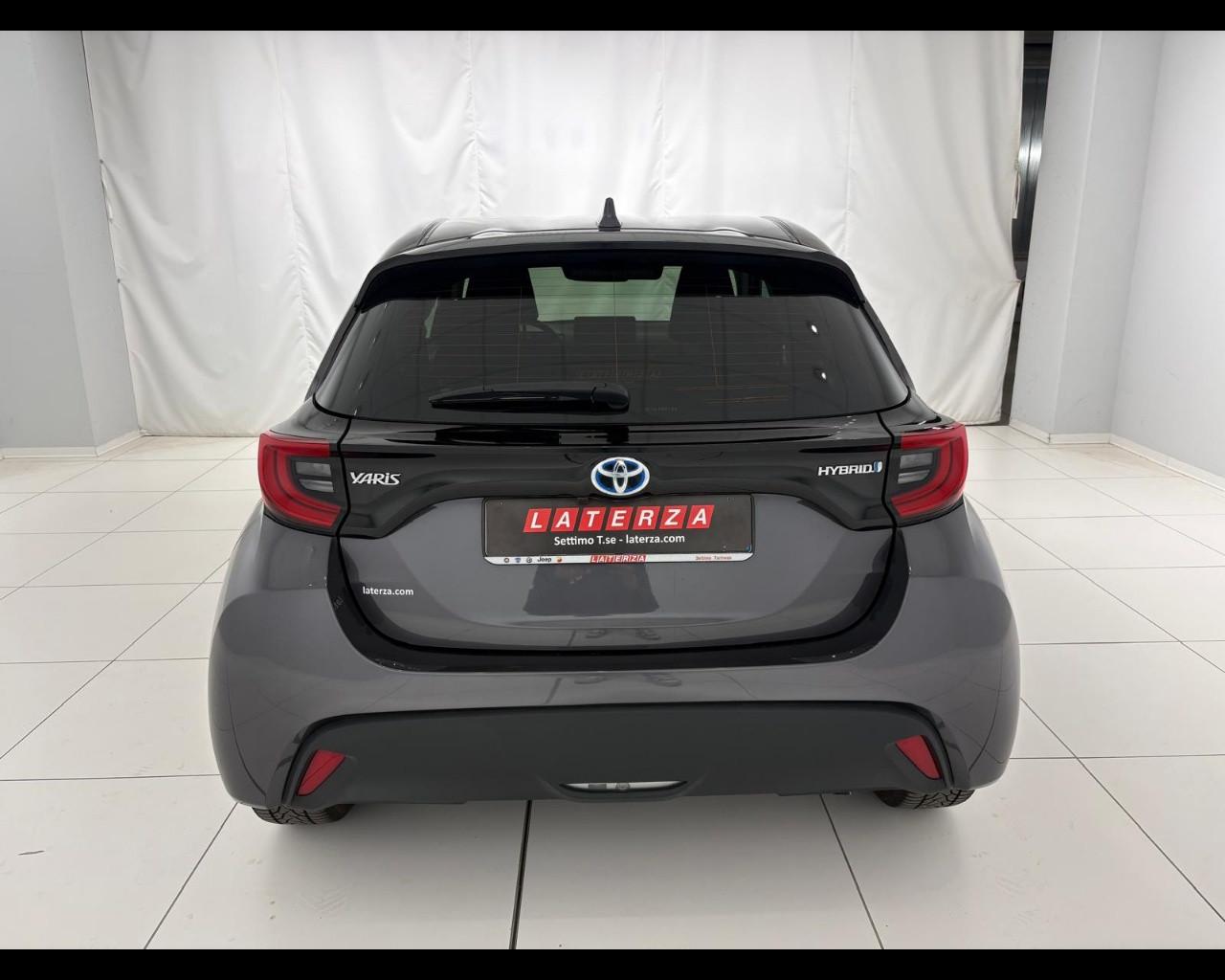 TOYOTA Yaris 1.5h Trend