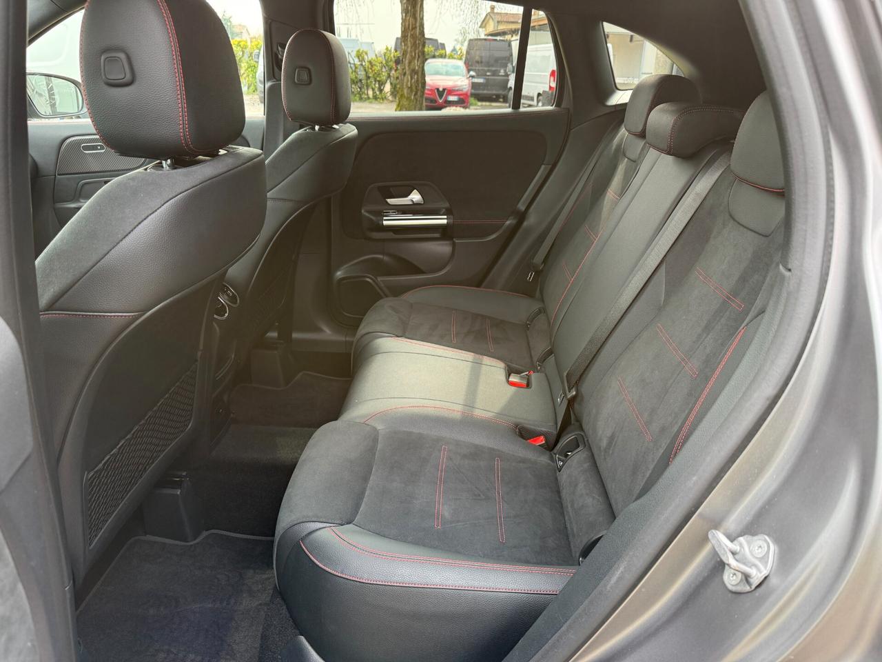 Mercedes-benz GLA 200 Automatic Premium
