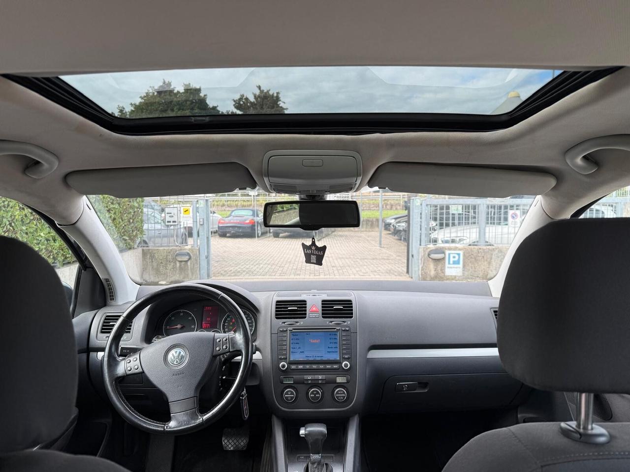 Volkswagen Golf 2.0 TDI Sportline + TETTO