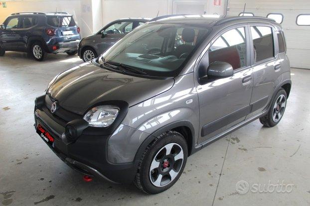 FIAT Panda 1.0 FireFly S&S Hybrid Cross