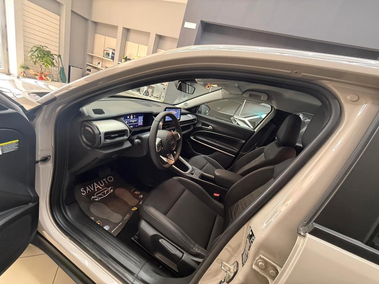 Jeep Avenger 1.2 Turbo 100 CV Summit