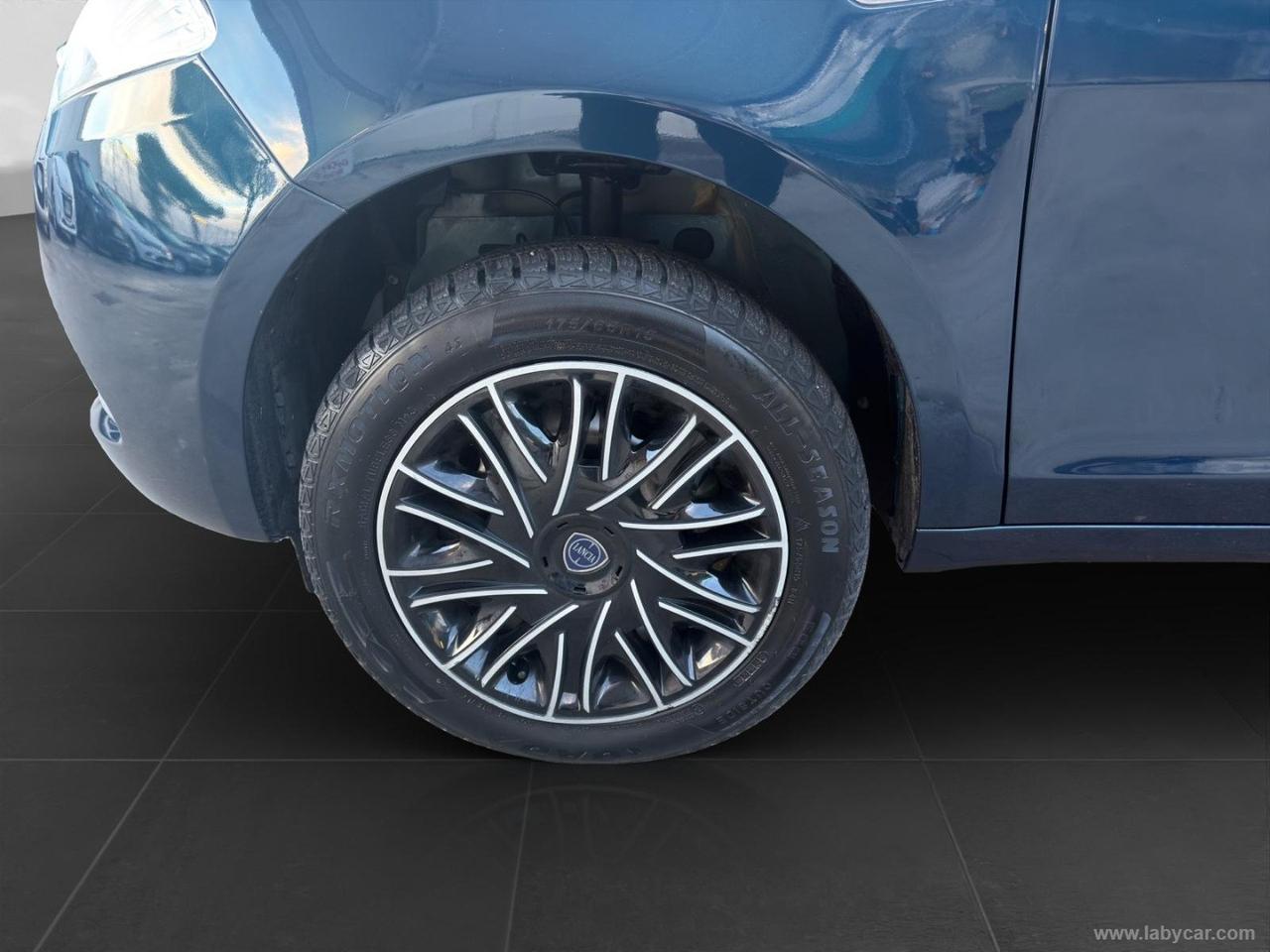 LANCIA Ypsilon 0.9 TwinAir 5p. Met.Eco. Gold PERFETTA