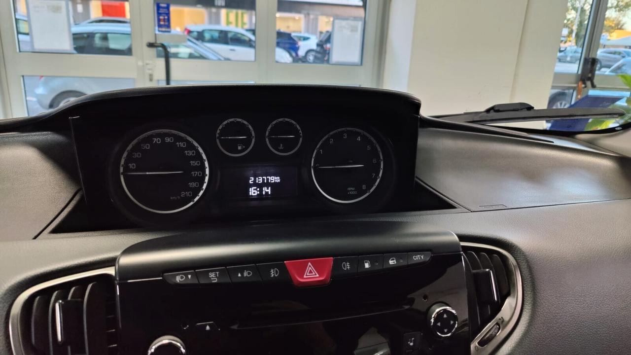 Lancia Ypsilon 0.9 TwinAir 85 CV 5 Porte Metano Ecochic Gold