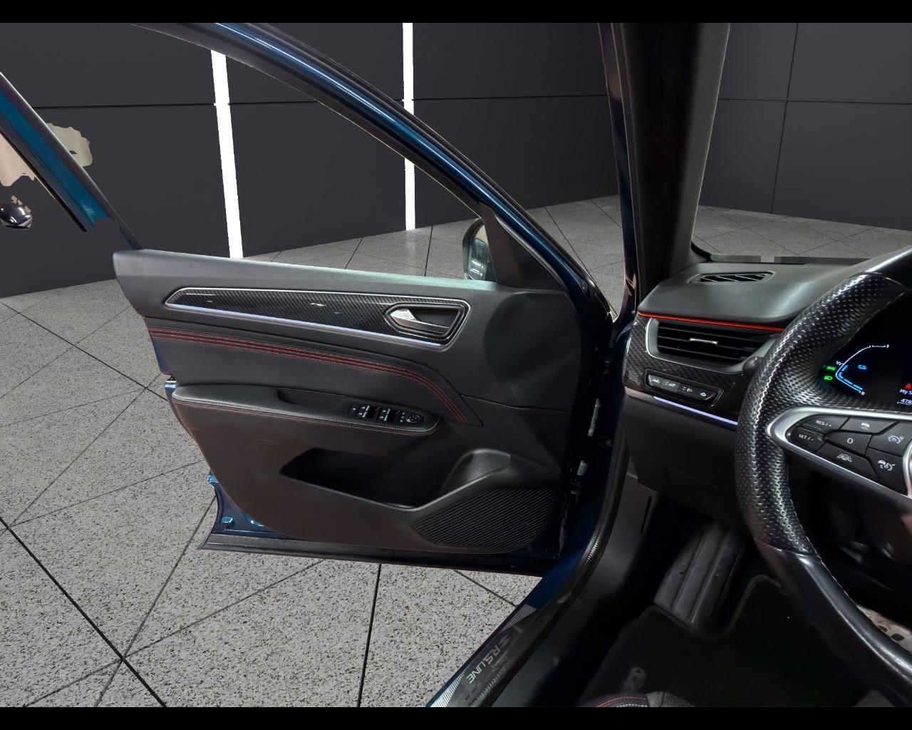 RENAULT Arkana Hybrid E-Tech 145 CV R.S. Line