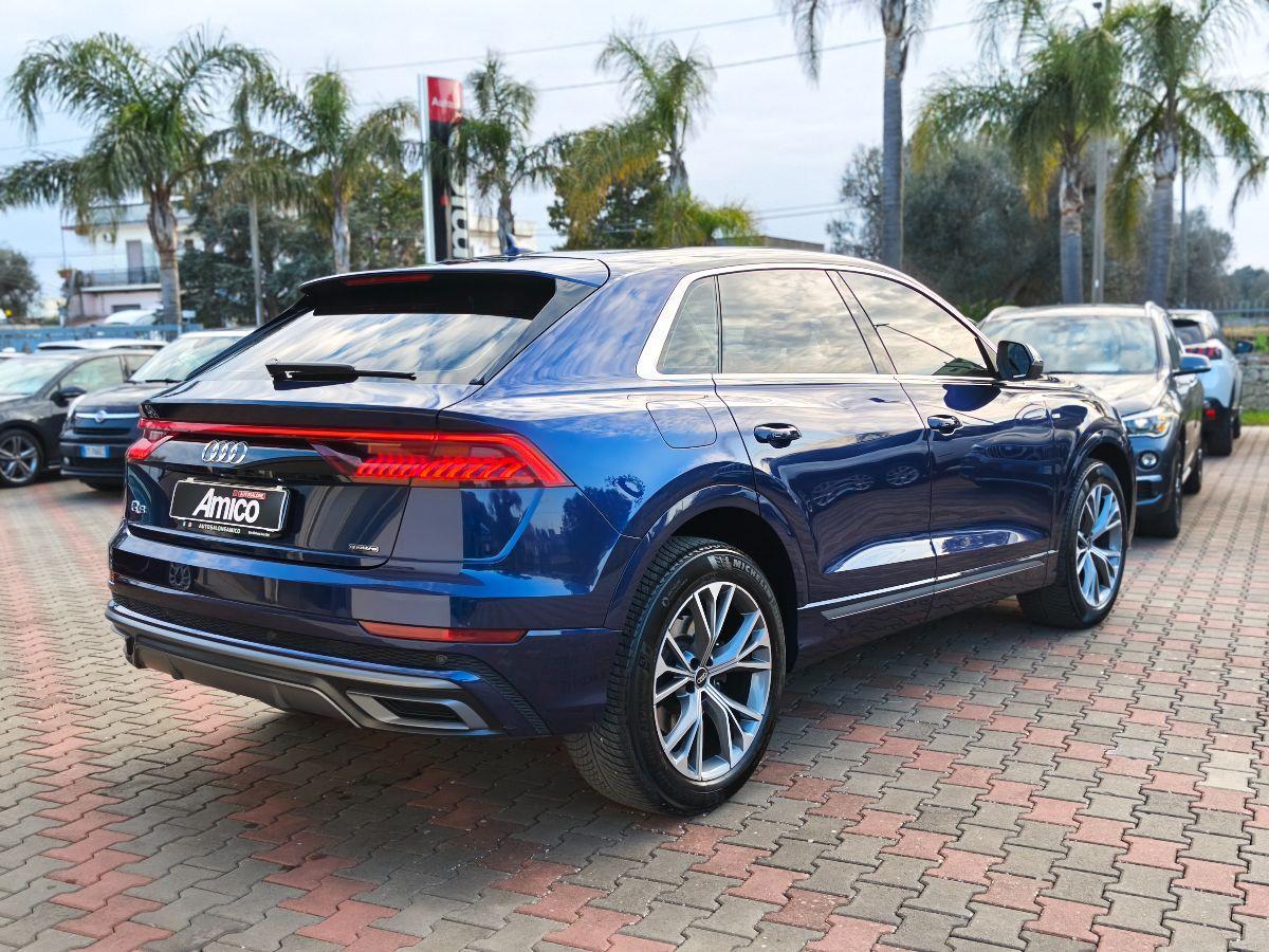 AUDI Q8 50 TDI 286 CV quattro S-LINE