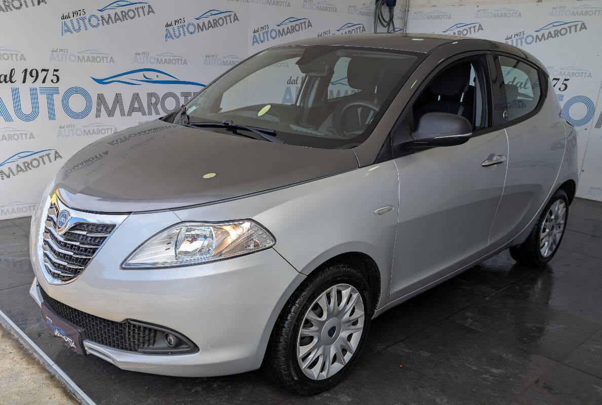 Lancia Ypsilon 1.2 8v Elefantino ecochic Gpl 69cv