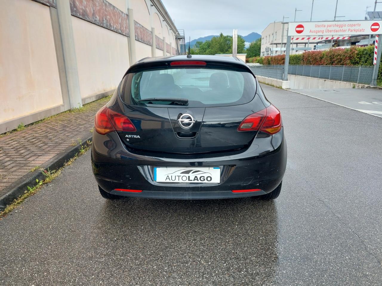 Opel Astra 1.6 115CV 5 porte .Cosmo