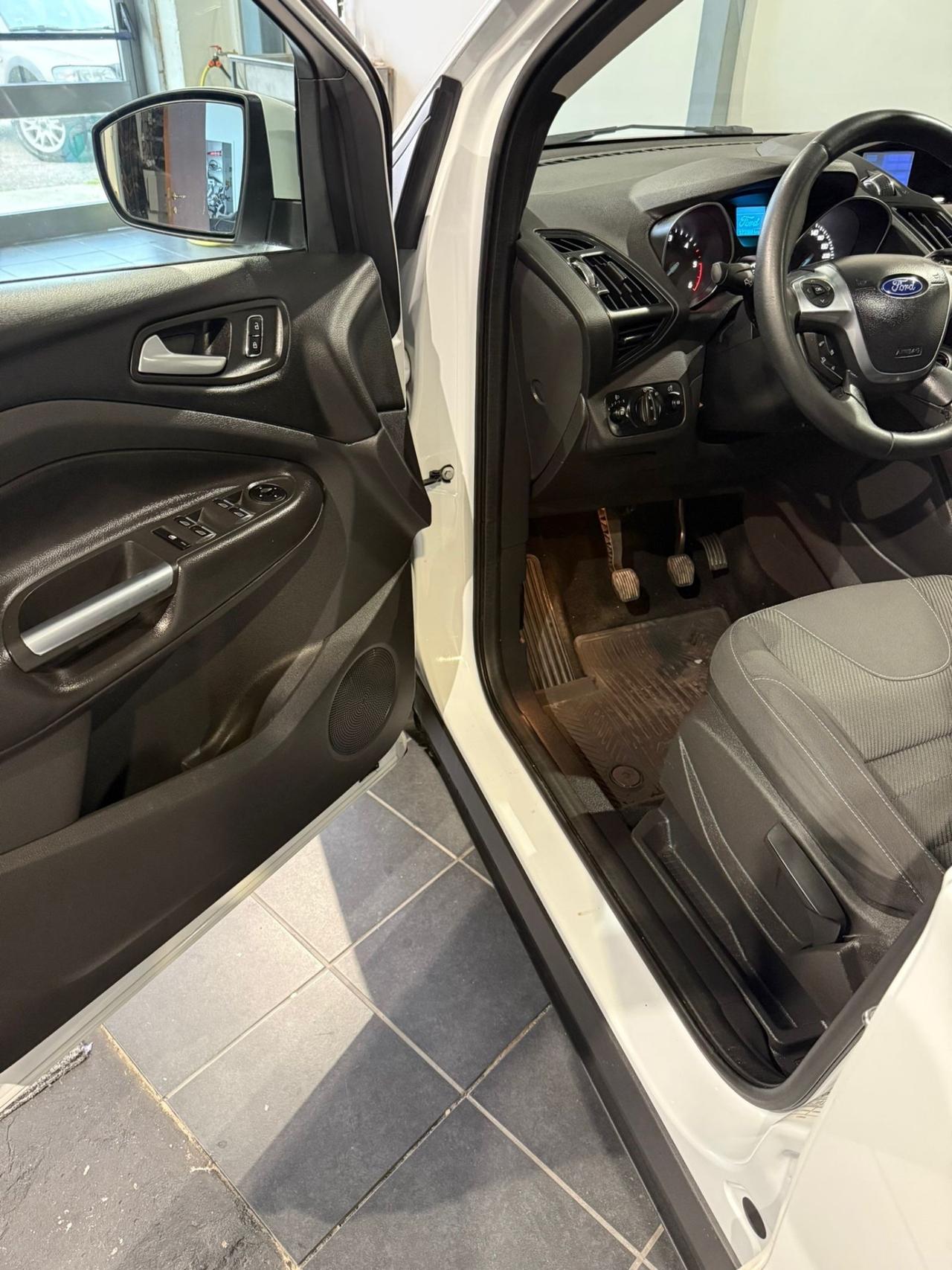 Ford Kuga 2.0 TDCI -UNICO PROPRIETARIO