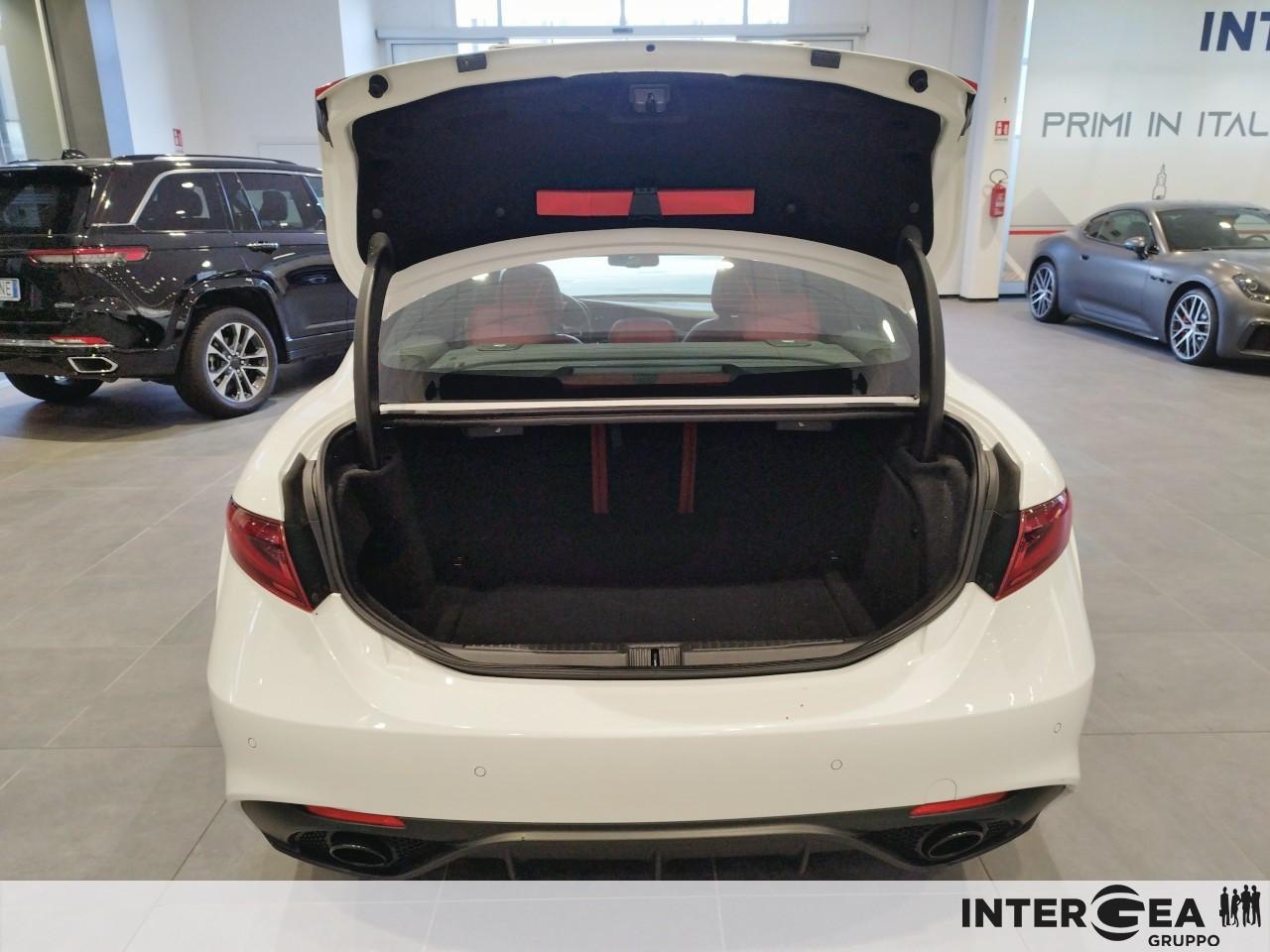ALFA ROMEO Giulia 2.2 t Veloce Q4 210 cv auto