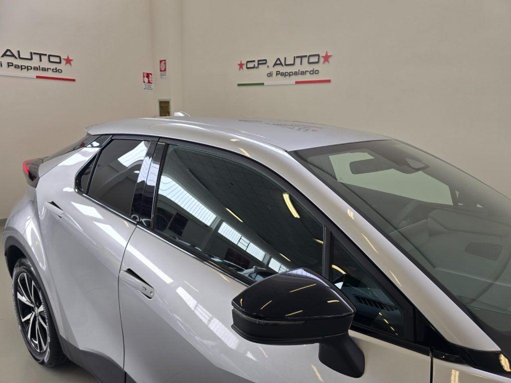 Toyota C-HR 1.8 hev Trend fwd e-cvt