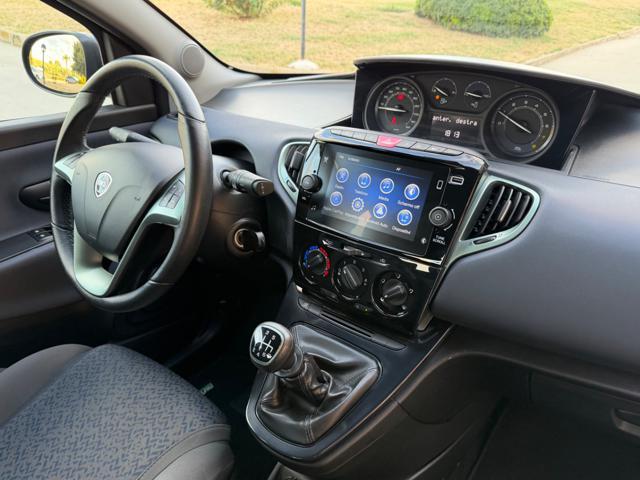 LANCIA Ypsilon GOLD+RETROCAMERA+NAVI CARPLAY+LED