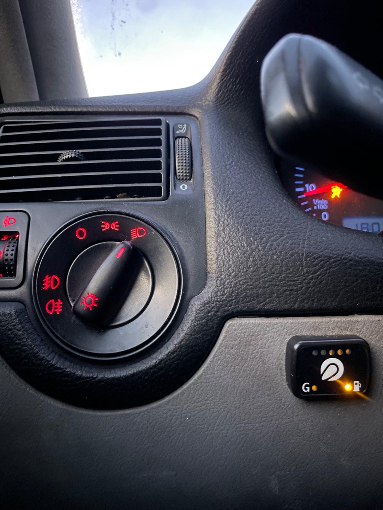 Volkswagen Golf 1.6 cat 5 porte Highline