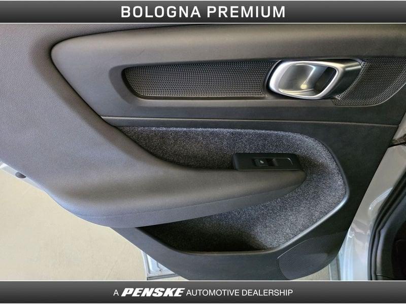 Volvo XC40 XC40 B3 automatico Core