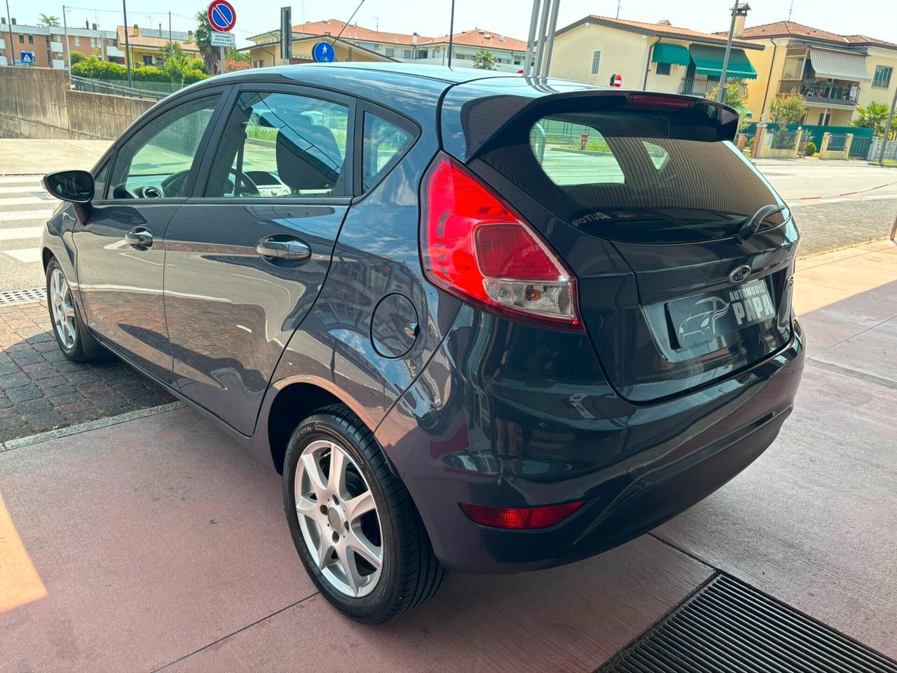 Ford Fiesta 1.2 82 CV 5 porte
