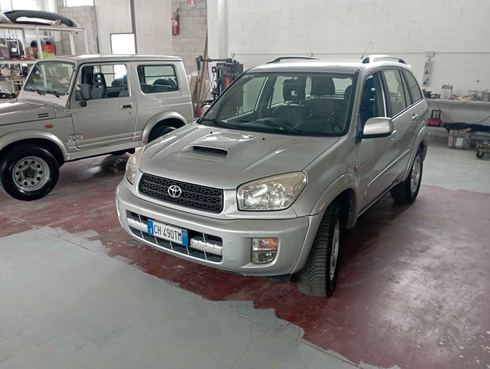 Toyota RAV 4 RAV4 2.0 Tdi D-4D cat 5 porte