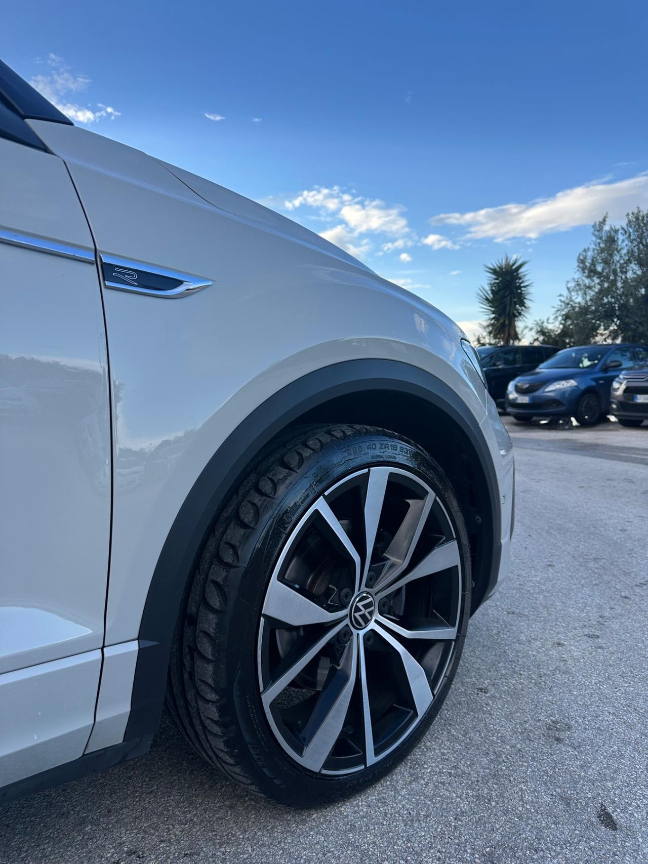 Volkswagen T-Roc 2.0 TDI SCR 150 CV DSG R-Line