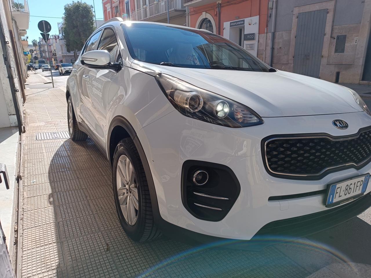 Kia Sportage 1.7 CRDI 2WD COOL NAVI CAMERA