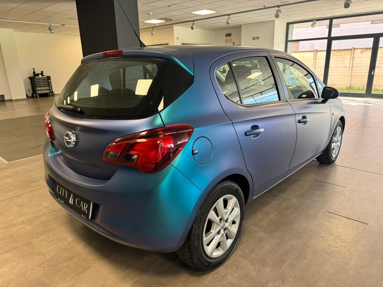 Opel Corsa 1.2 5 porte n-Joy