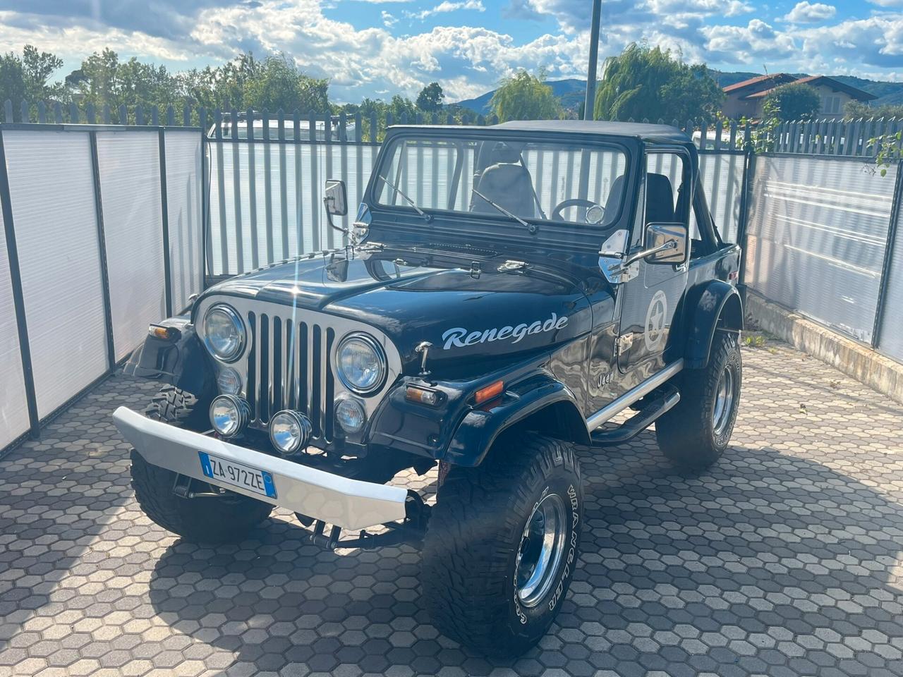 Jeep CJ-7 RENEGADE