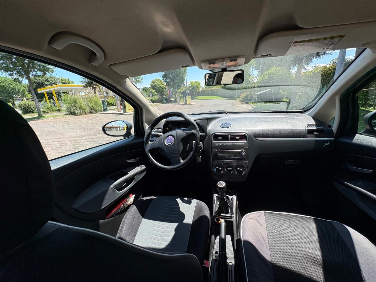 Fiat Grande Punto 1.3 MJT 75 CV 5 porte Dynamic
