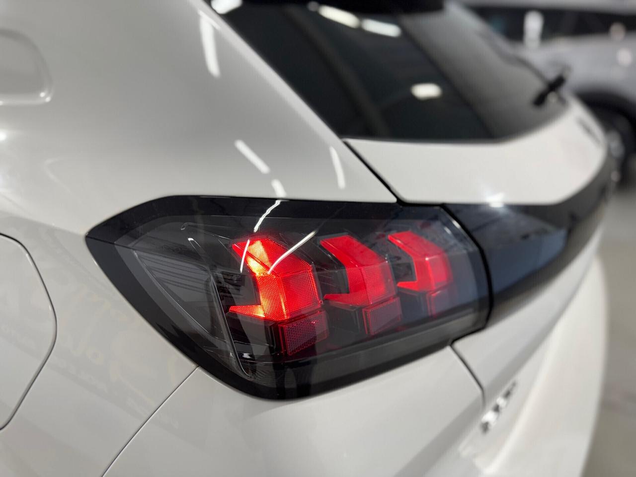 Peugeot 208 BlueHDi 100 Stop&Start 5 porte Active Pack