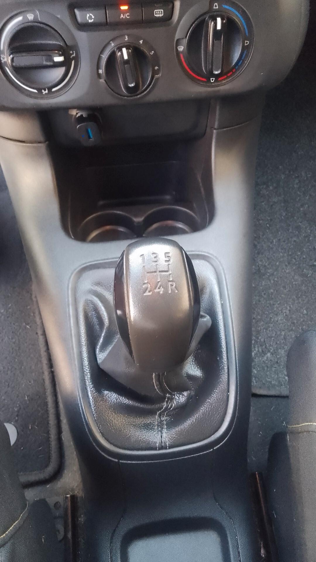 Citroen C3 PureTech 83 S&S Shine 2022 neop 105milakm