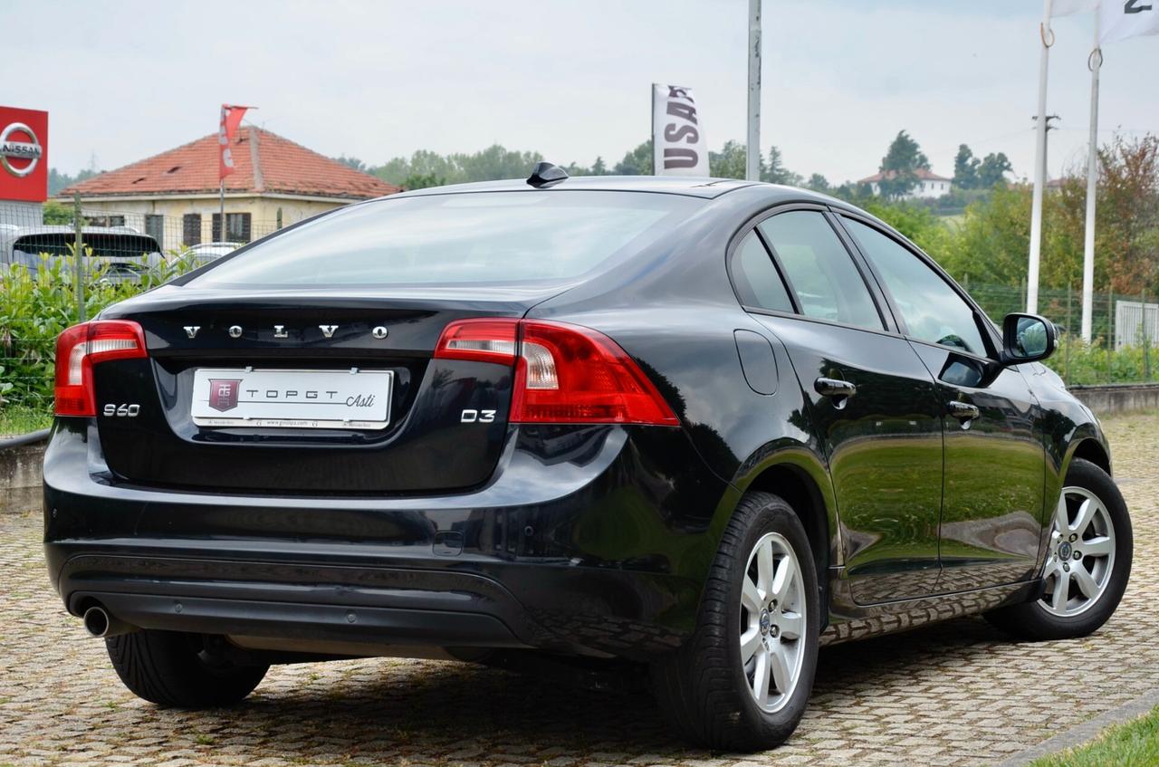 VOLVO S60 2.0 D3 KINETIC 136cv GEARTRONIC, UFF ITALIANA, SERVICE CON FATTURE, NAVI, BLUETOOTH, PERMUTE