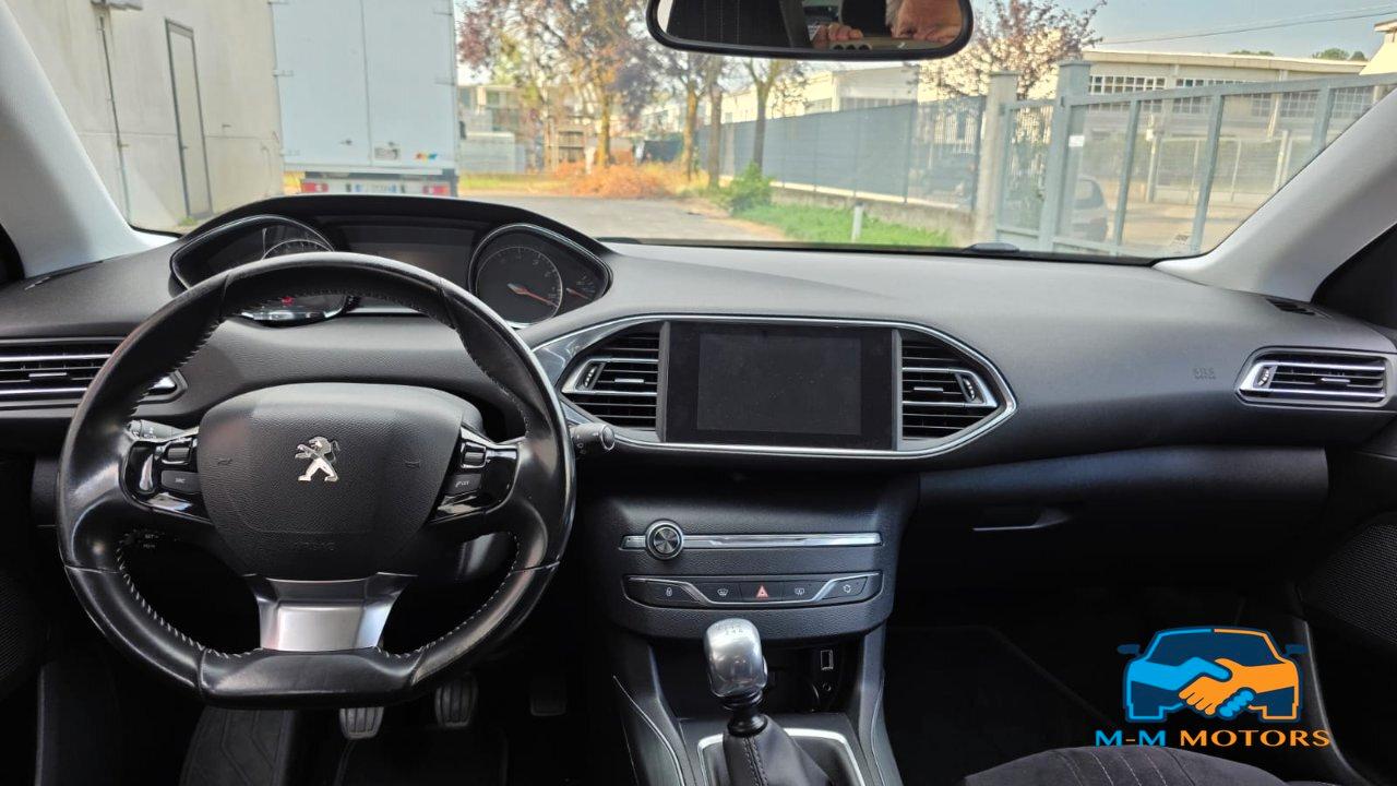 Peugeot 308 5 Porte 308 5p 1.2 puretech t (e-thp) Allure s&s 130cv