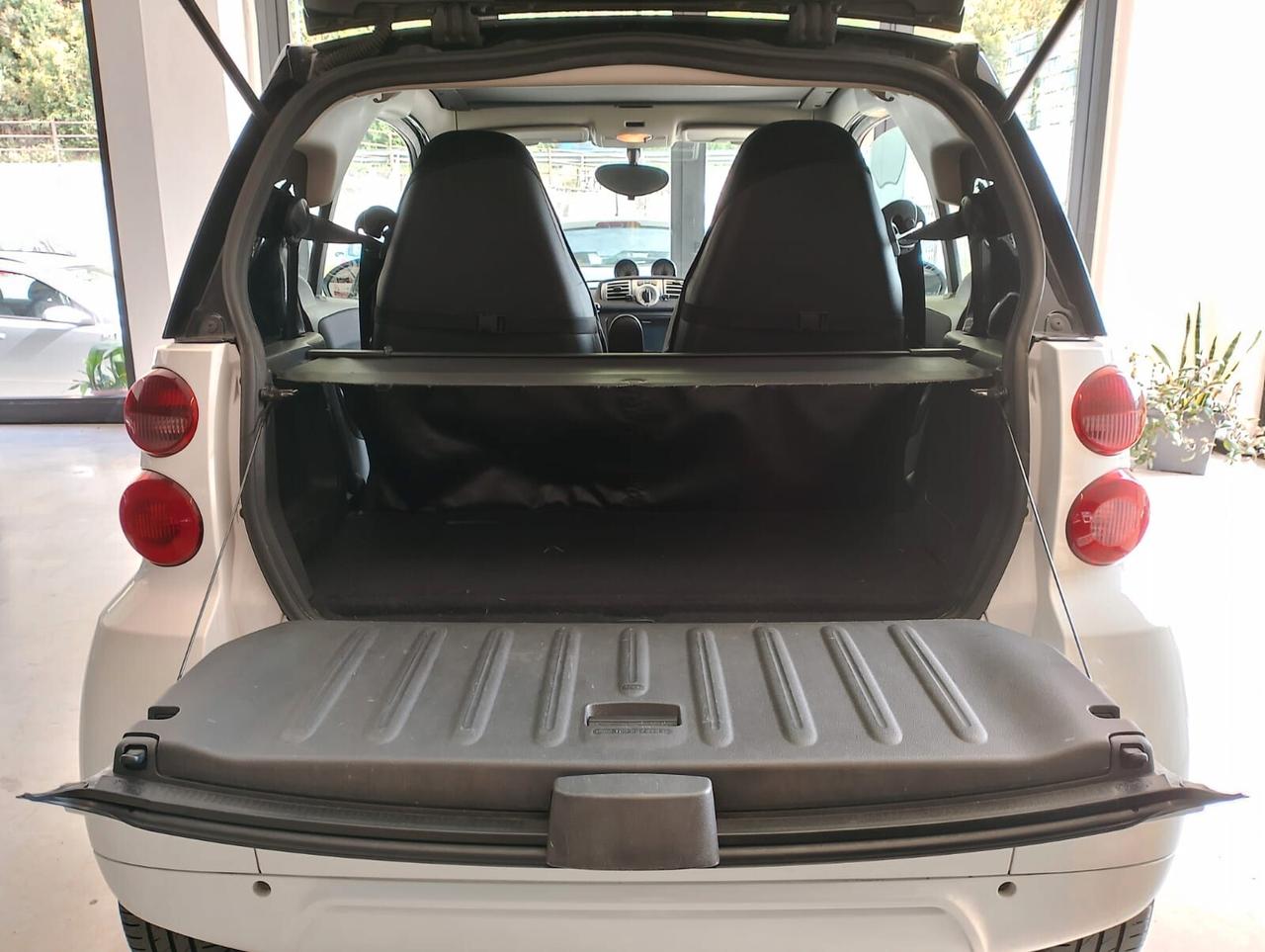 Smart ForTwo 1000 52 kW MHD coupé pulse