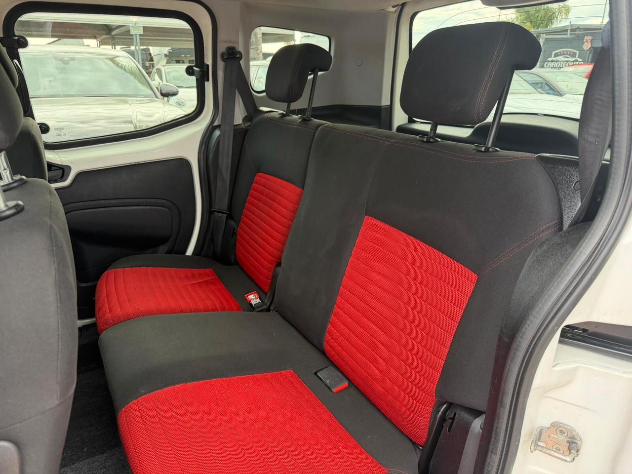 Fiat Qubo 1.3 MJT 95 CV Trekking