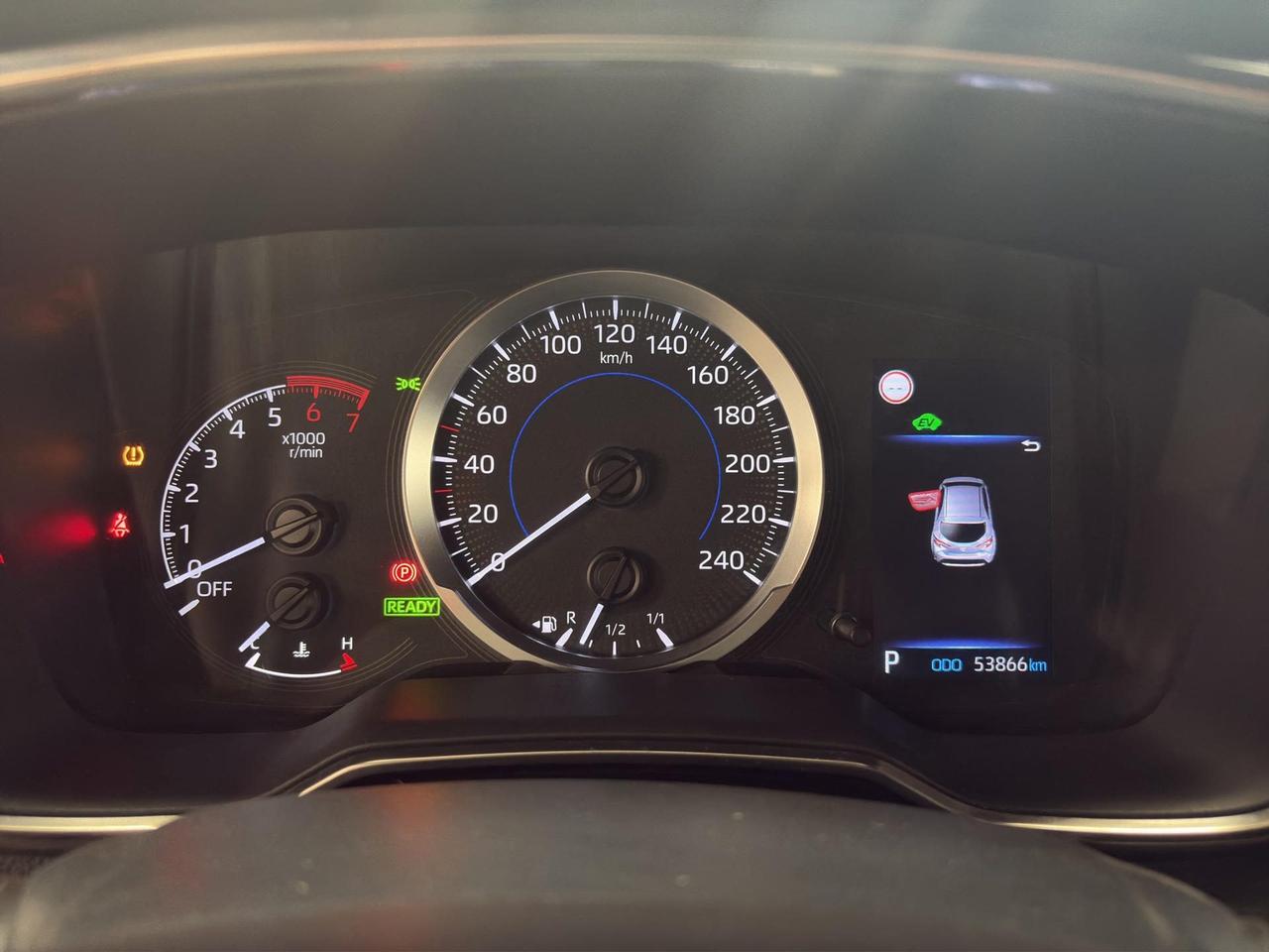 Toyota Corolla 1.8h Active cvt