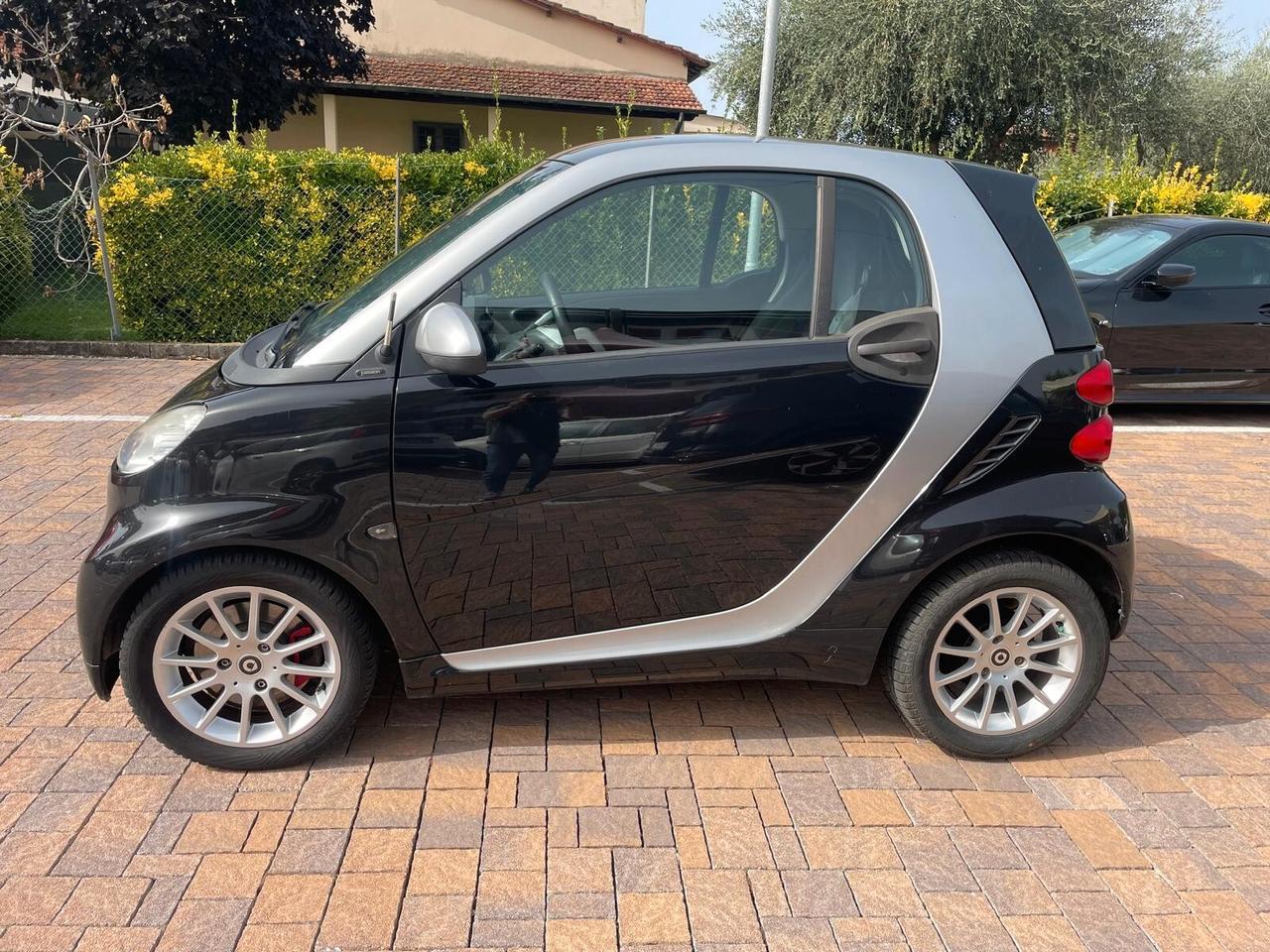 Smart ForTwo 1000 52 kW coupé passion