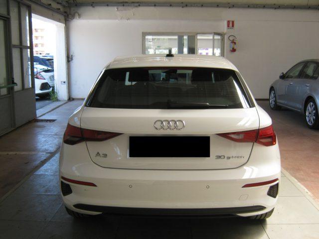 AUDI A3 SPB 30 g-tron S tronic Business