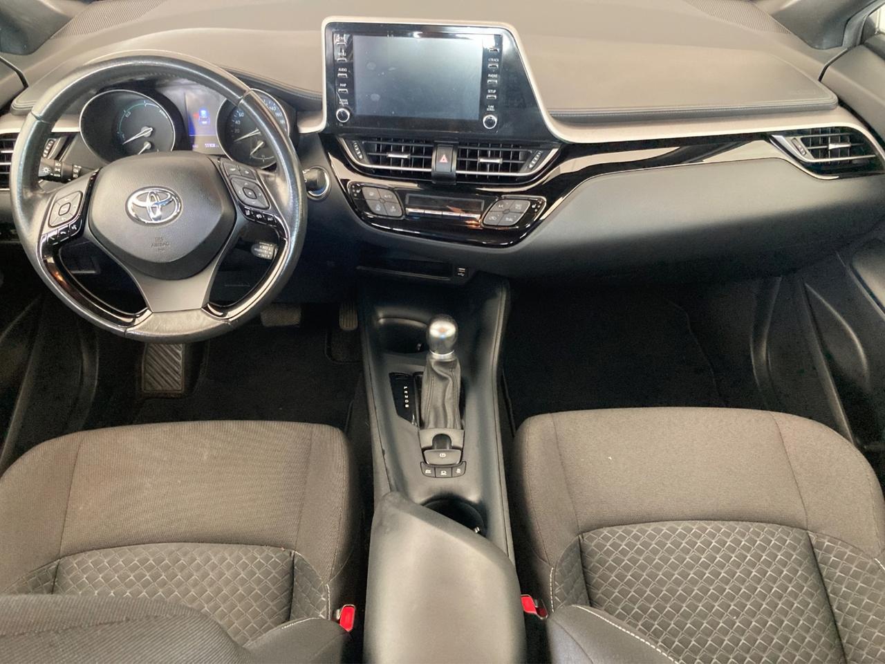 TOYOTA C-HR 1.8h Business e-cvt