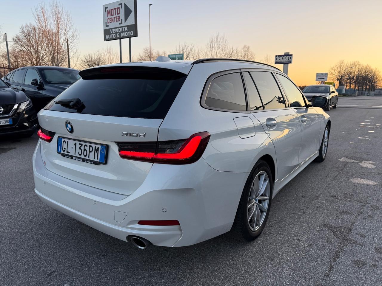 Bmw 318d My23 Automatica Touring Advantage 2.0 150CV