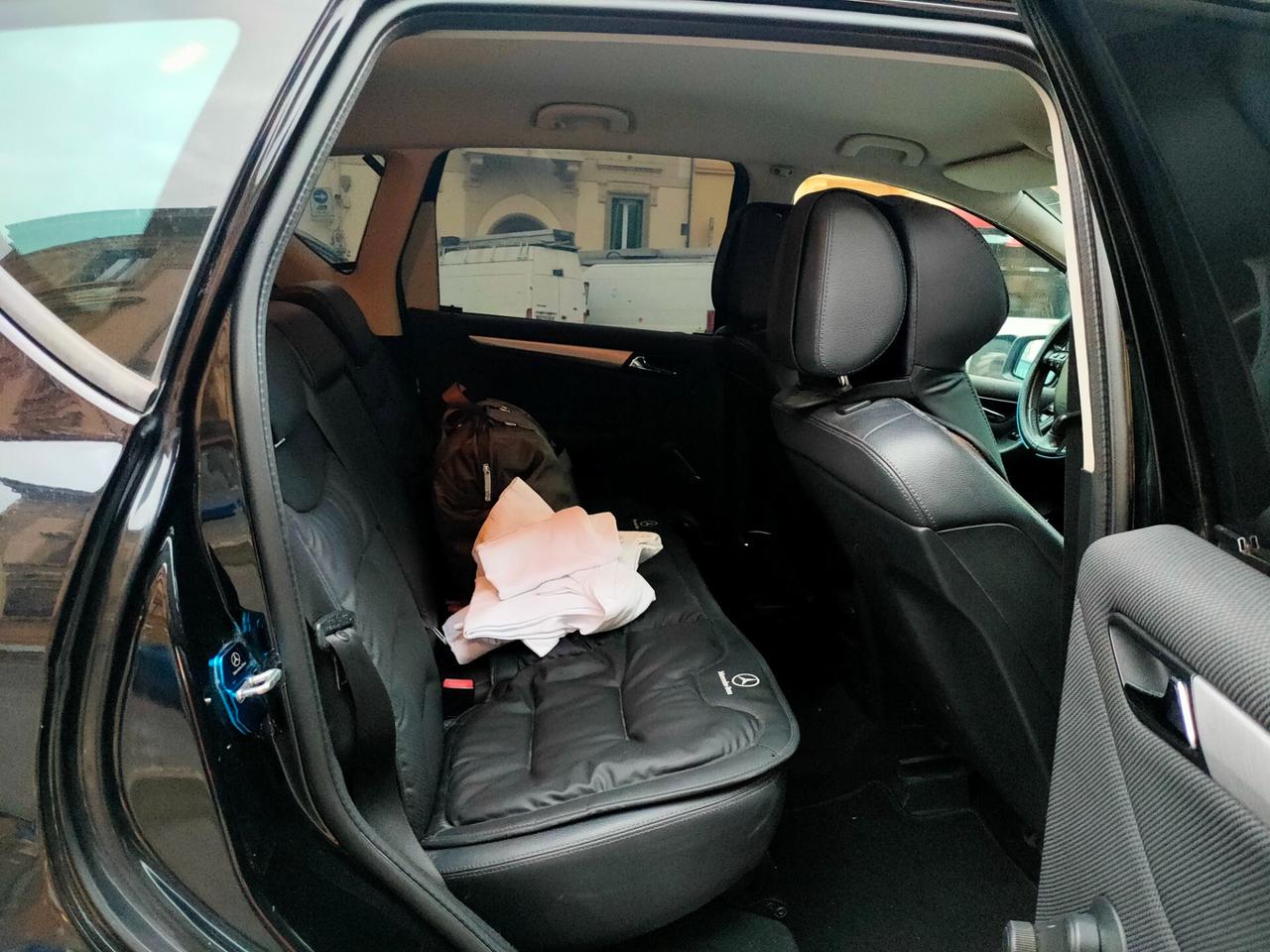 Mercedes-benz A 180 BlueEFFICIENCY Elegance