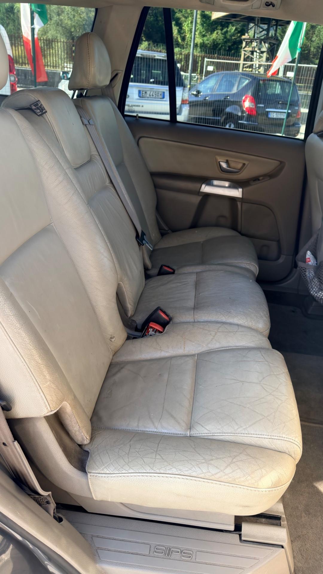 Volvo XC 90 XC90 2.4 D5 163 CV aut. AWD