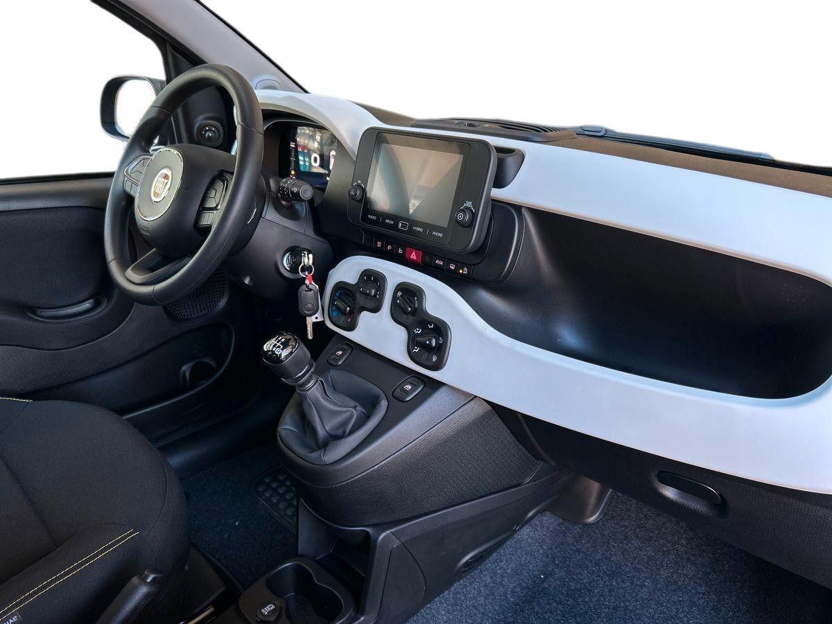 FIAT Pandina 1.0 65cv Hybrid Cross
