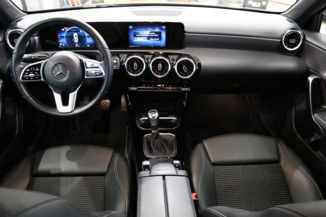 MERCEDES-BENZ A 180 Automatic Sport
