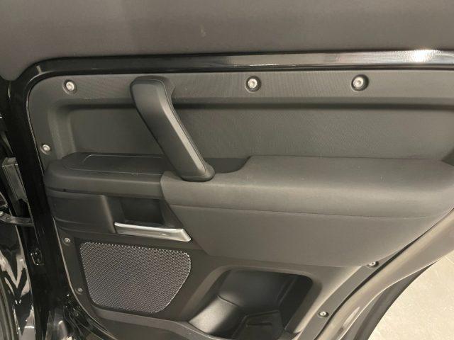 LAND ROVER Defender 110 2.0 SD4 AWD HSE