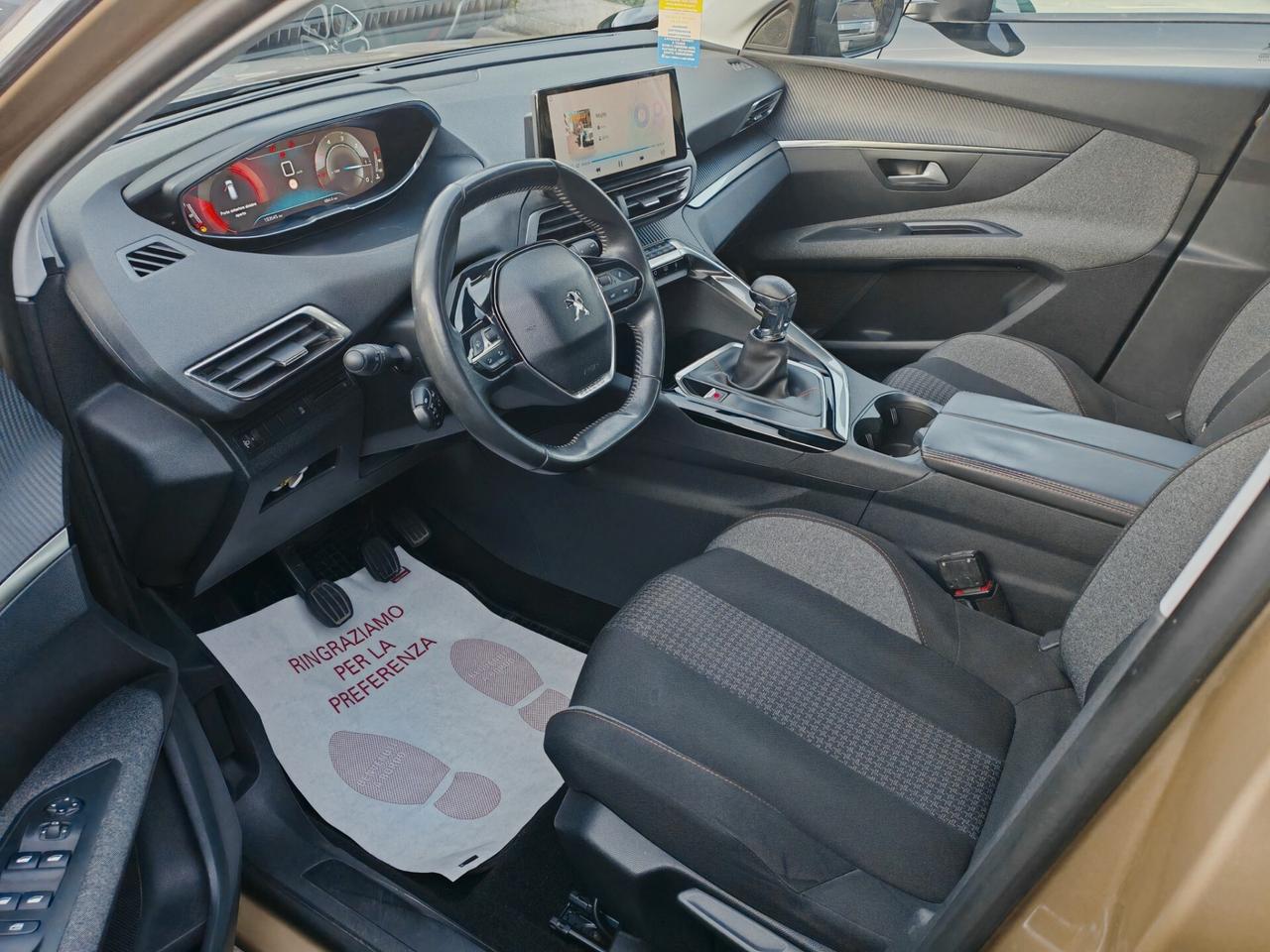 Peugeot 3008 BlueHDi 120 S&S Business
