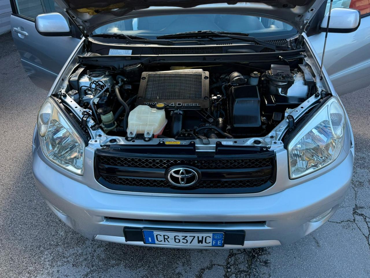 Toyota RAV 4 2.0 D-4D cat 116cv Sol - 2005