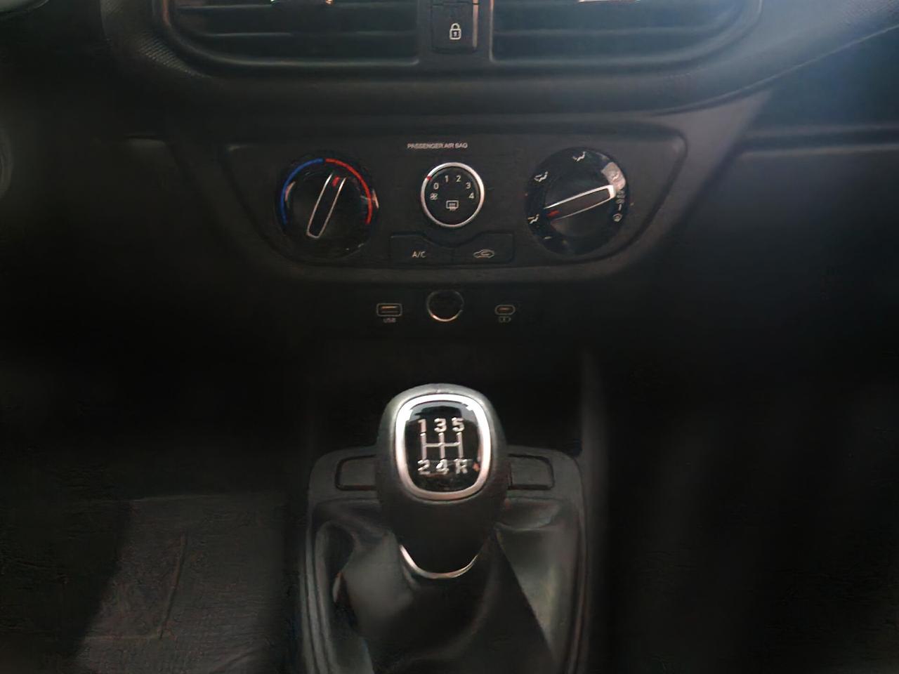 HYUNDAI I10 1.0 PE CONNECTLINE